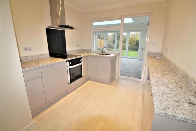 KITCHEN BREAKFAST ROOM