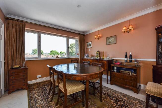 Dining Room/Bedroom