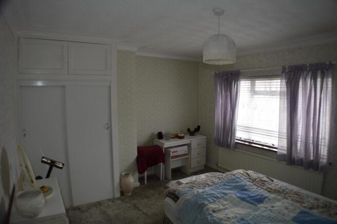 Bedroom 1 (Double)