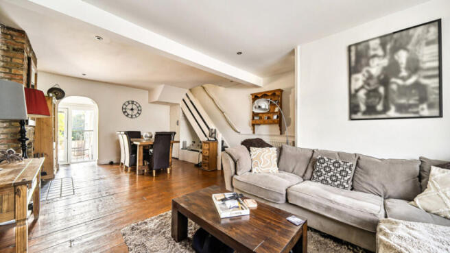 Nallhead Road, Hanworth, TW13 6SS photo 2