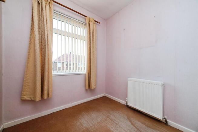 3 bed Semi-Detached for sale Image 12