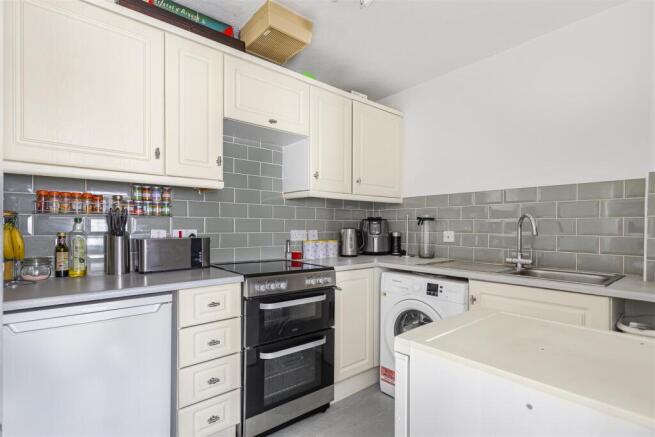 Kitchen Angle Langridge Mews.JPG