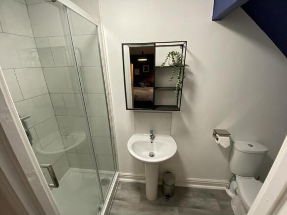 Ensuite