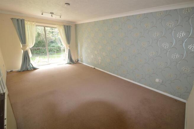 Living Room.JPG