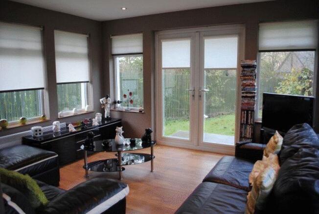 Sunroom/Bedroom