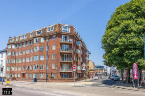 12, Queens Keep, Clarence Parade, Southsea PO5 3NX