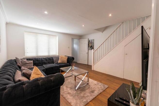 living room 1.jpg