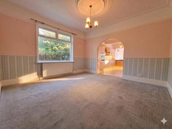 2 bed Detached Bungalow for sale Image 8