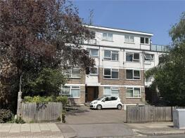 12, 100 Whitegates, Station Road, New Barnet, Barnet EN5 1QB