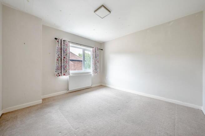 3 bed Semi-Detached for sale Image 11