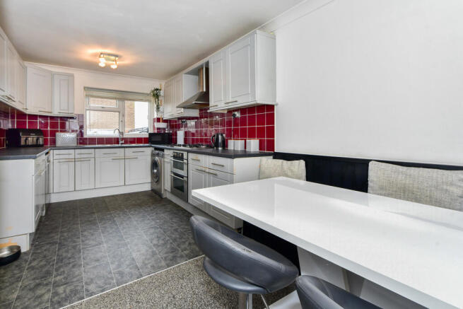3 bed Terraced for sale Image 4