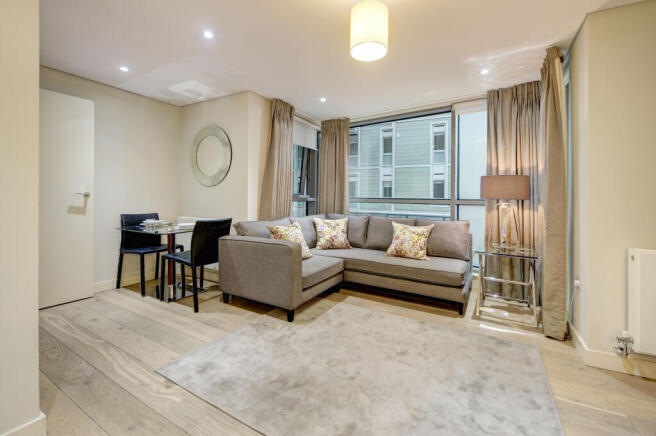 3 bed flat to rent