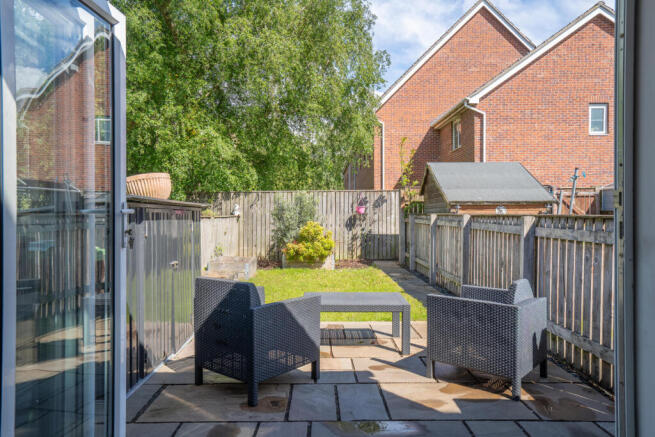 3 bed Terraced for sale Image 7