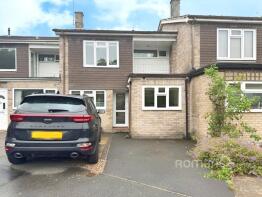 3, Fiona Close, Winchester SO23 0HB