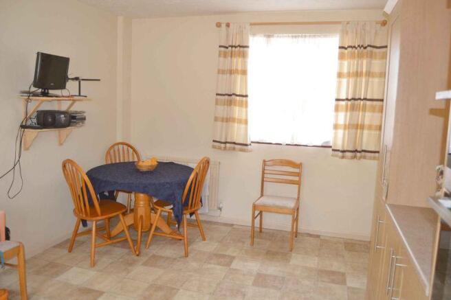 Kitchen/Dining room