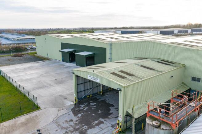 Spitfire Boardlink Hawarden WR-46.jpg