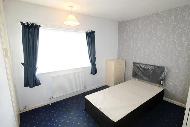 3 bed Terraced for sale Image 10