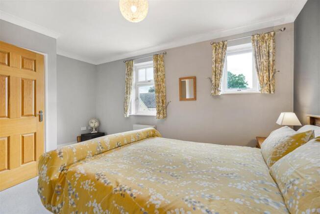 2 bed End of Terrace for sale Image 12
