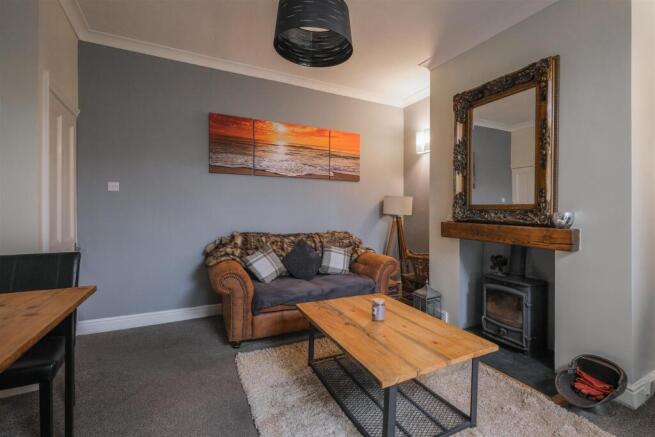3 bed Terraced for sale Image 5