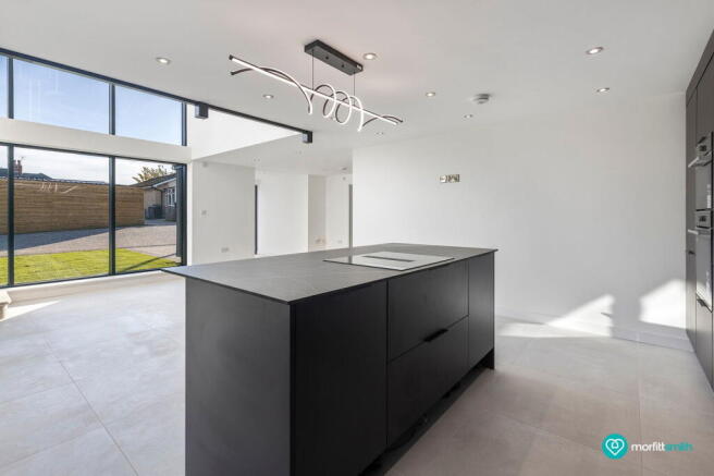 3 bed Semi-Detached for sale Image 12