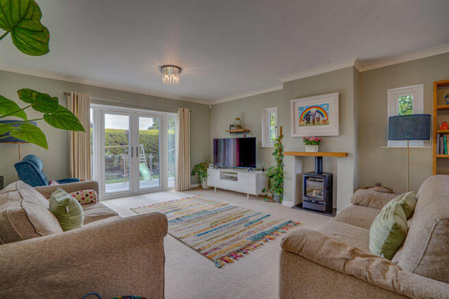 Triple Aspect Lounge with Gas Fired b...