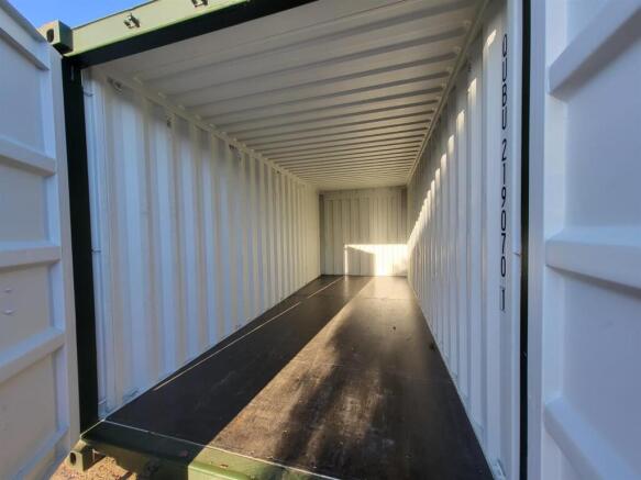 WhatsApp Image 2025-12-05 at 9.34.51 AM (1).jpeg