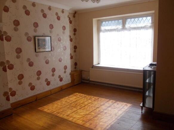 Lounge/Dining Room