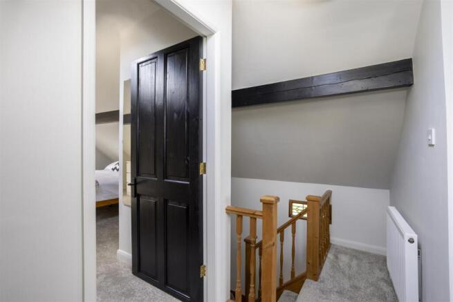 1 bed Detached to rent Image 6