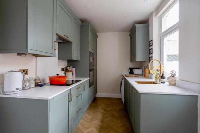 3 bed Terraced for sale Image 12