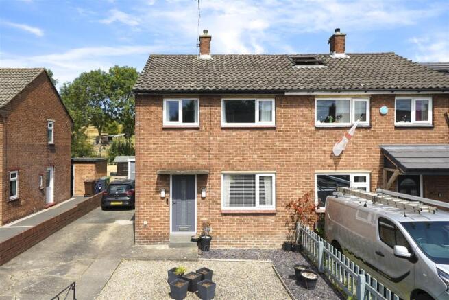 2 bed House for sale Image 5