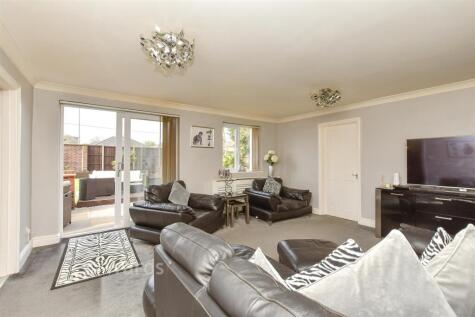 Howells Close, West Kingsdown, Sevenoaks, Kent