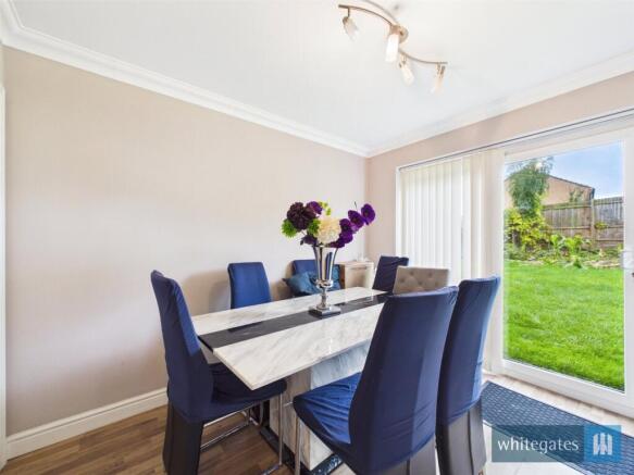 Crestwood Close, Bradford, West Yorkshire, BD5 photo 4