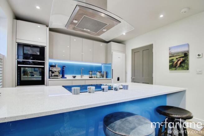 Open Plan Kitchen & Dining