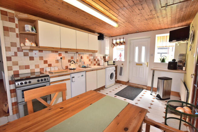 3 bed Terraced Bungalow for sale Image 6