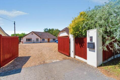 Wayside Road, St. Leonards, Ringwood, Dorset, BH24