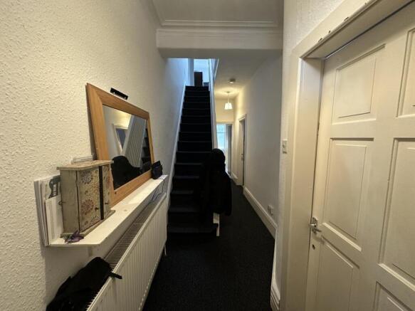 13ia.hall.JPG