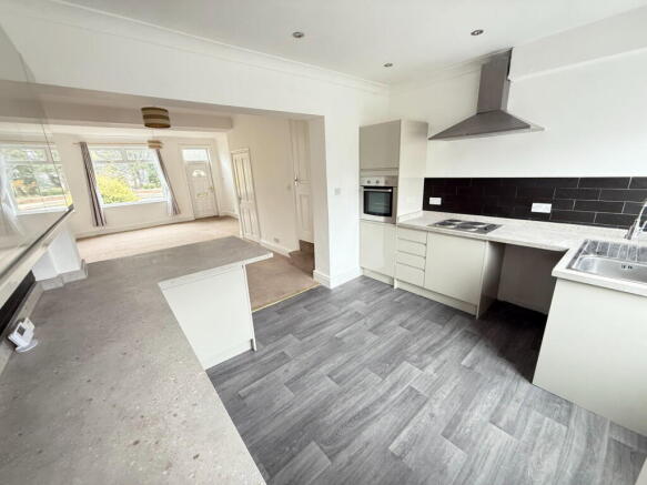 2 bed Terraced for sale Image 4