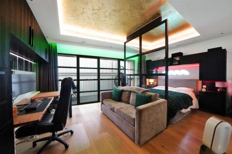 Astell House, London City Island