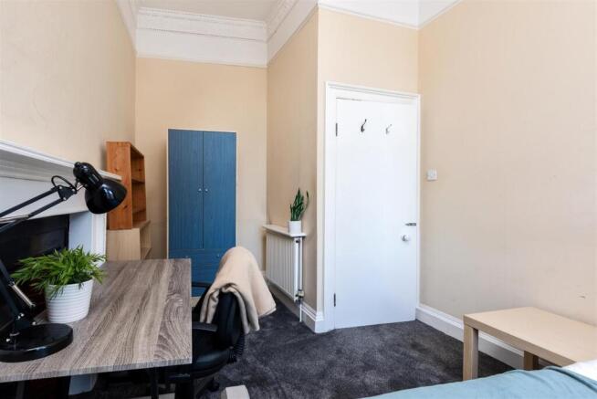 First Floor Flat, 6 Bathwick Street-2.jpg