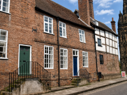6, The Close, Lichfield WS13 7LD