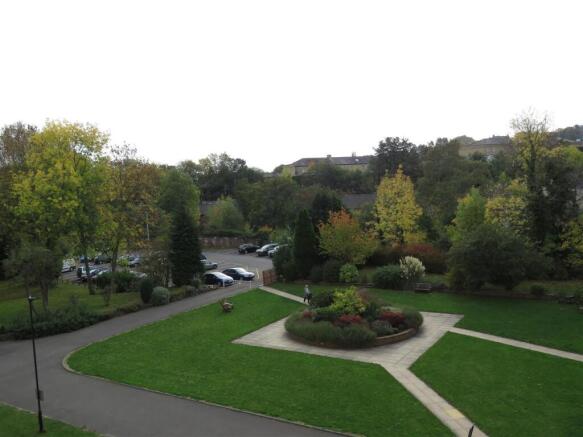 1 bed Flat to rent Image 10