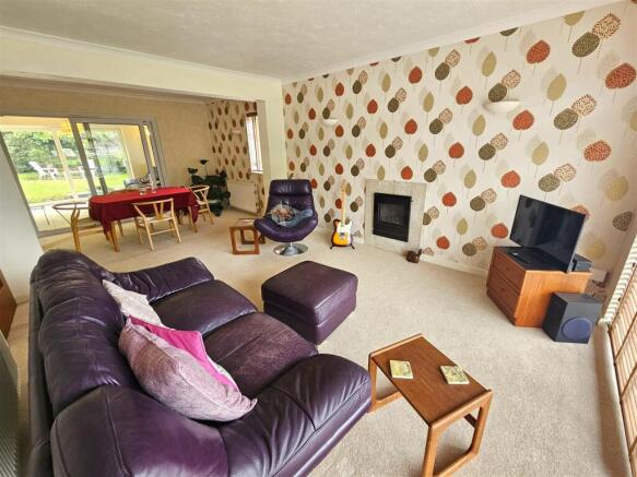 Sitting Room.jpg