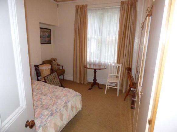 Photo 8