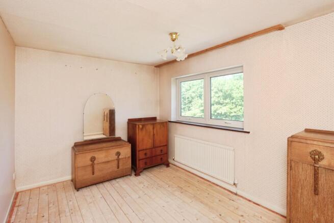 4 bed Detached for sale Image 7