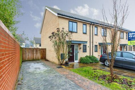 Gladiator Road, Upper Cambourne, Cambridge