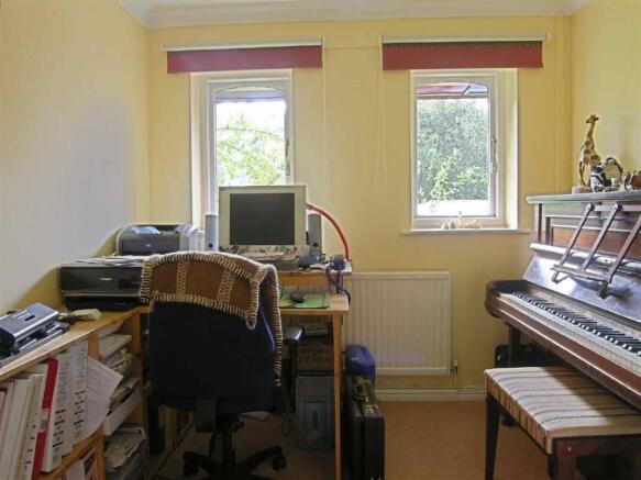 Photo 5