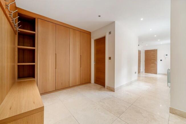 Brook Lane, Alderley Edge, Cheshire, SK9 photo 5