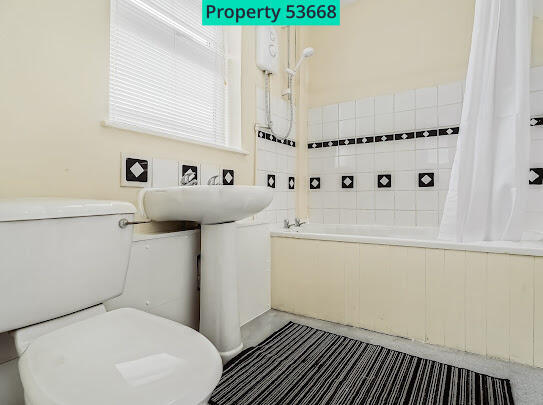 3 bed Semi-Detached for sale Image 11