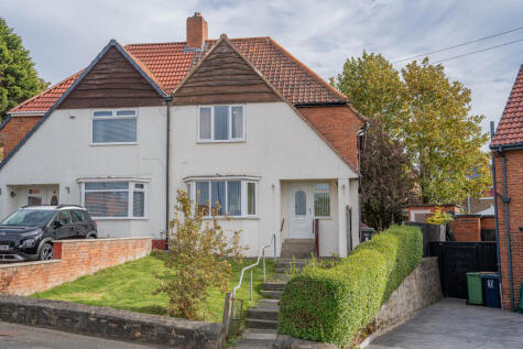 Dovedale Gardens, Lyndhurst, Gateshead