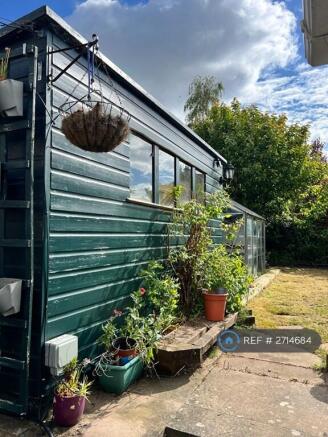 Shed And Greenhouse